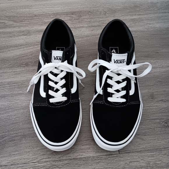 🖤SALE🖤Vans Old Skool Lace-Up Shoes - Picture 1 of 8